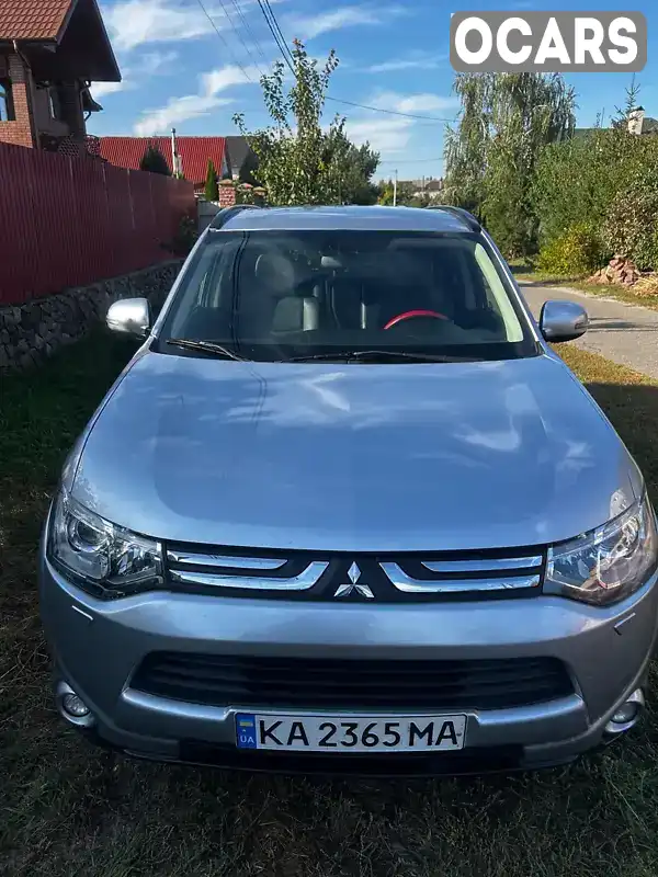 Позашляховик / Кросовер Mitsubishi Outlander 2012 2.27 л. Ручна / Механіка обл. Київська, Київ - Фото 1/21