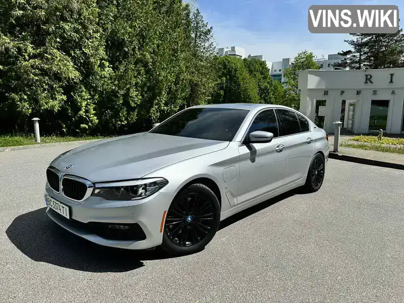 WBAJA9C50JB253478 BMW 5 Series 2018 Седан 2 л. Фото 2