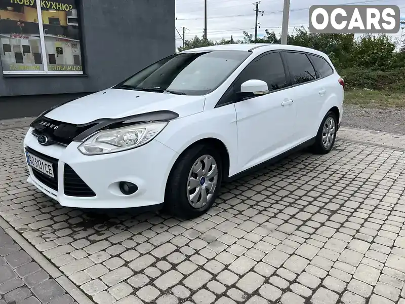 Универсал Ford Focus 2011 1.56 л. Ручная / Механика обл. Закарпатская, Ужгород - Фото 1/8