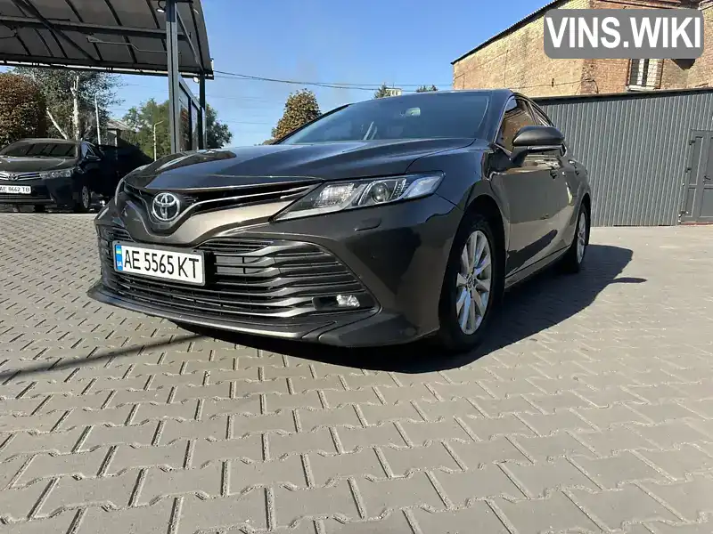 Седан Toyota Camry 2019 2.49 л. Автомат обл. Днепропетровская, Каменское (Днепродзержинск) - Фото 1/16