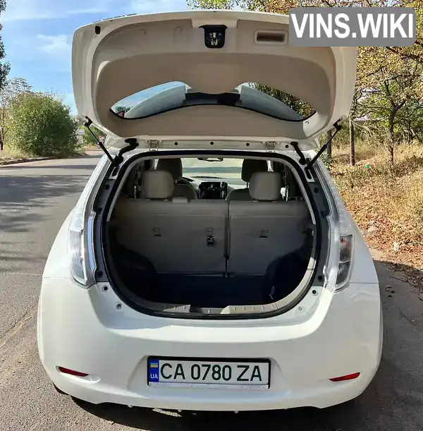 1N4AZ0CP9FC323852 Nissan Leaf 2015 Хетчбек  Фото 4