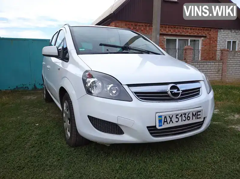 W0L0AHM75E2009028 Opel Zafira 2013 Мінівен 1.6 л. Фото 8