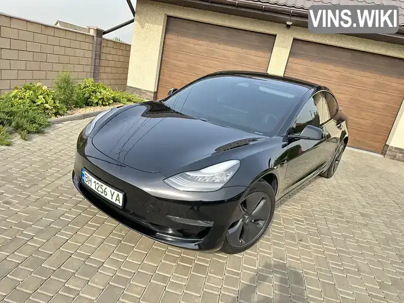 Седан Tesla Model 3 2020 null_content л. Автомат обл. Одесская, Одесса - Фото 1/21