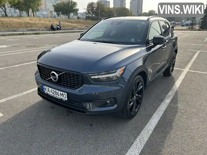 Позашляховик / Кросовер Volvo XC40 2021 1.97 л. Автомат обл. Київська, Київ - Фото 1/21