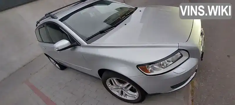 Універсал Volvo V50 2007 2 л. Ручна / Механіка обл. Київська, Софіївська Борщагівка - Фото 1/14