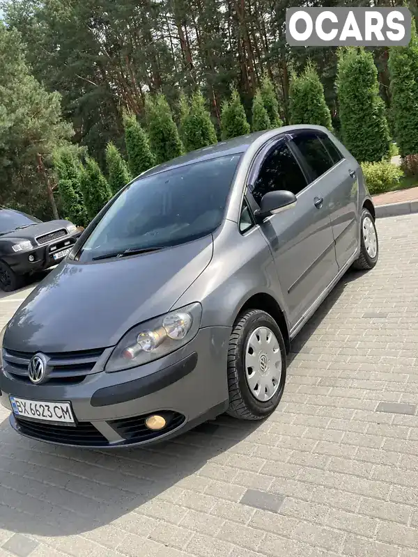 Хетчбек Volkswagen Golf Plus 2007 1.6 л. Ручна / Механіка обл. Хмельницька, Шепетівка - Фото 1/21