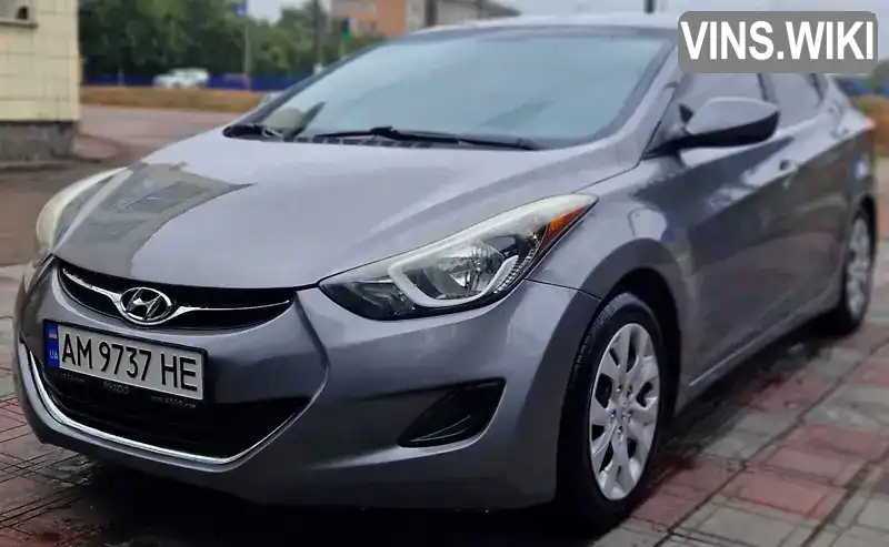 Седан Hyundai Elantra 2013 1.8 л. Автомат обл. Житомирская, Житомир - Фото 1/10