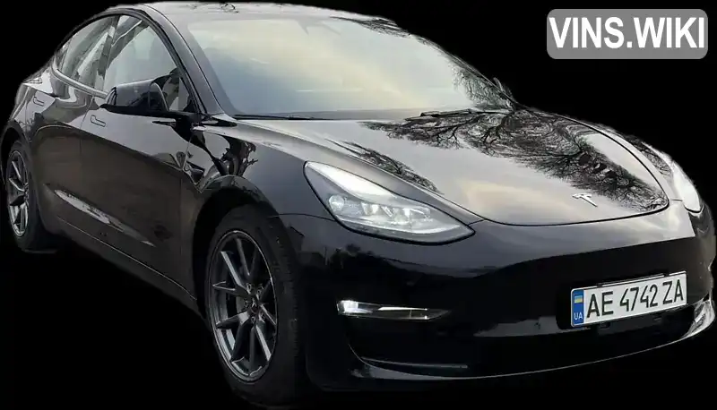 Седан Tesla Model 3 2021 null_content л. обл. Чернівецька, Чернівці - Фото 1/21