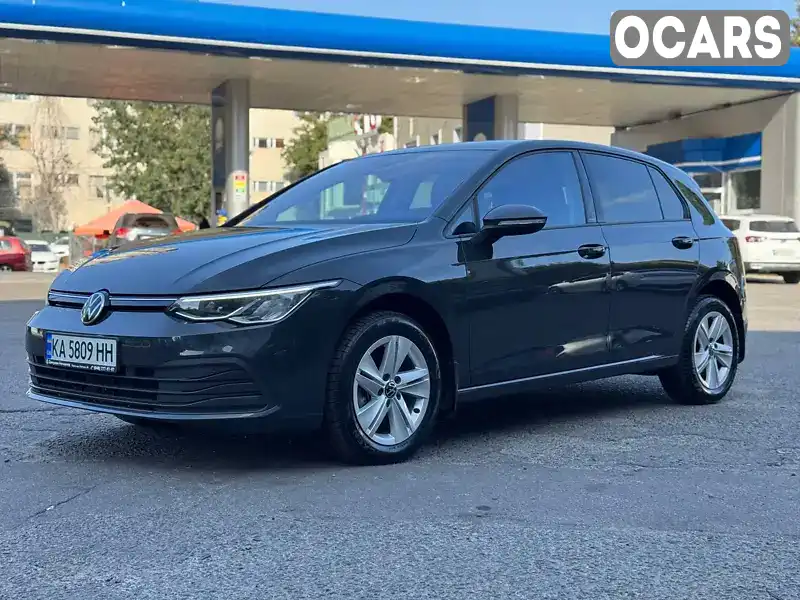 Хетчбек Volkswagen Golf 2022 1.6 л. Автомат обл. Одеська, Одеса - Фото 1/21