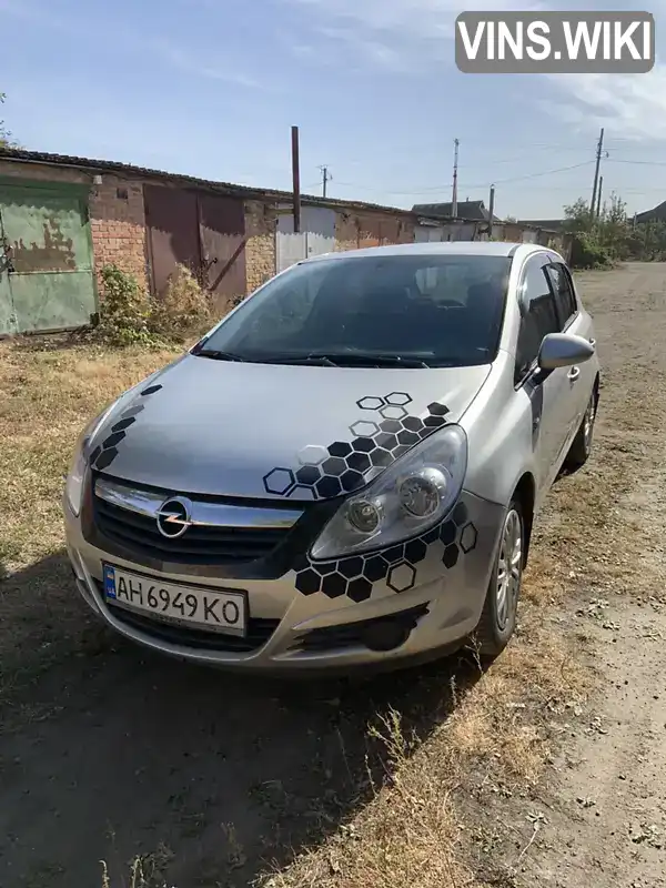 Хетчбек Opel Corsa 2010 1.2 л. Ручна / Механіка обл. Полтавська, Миргород - Фото 1/10