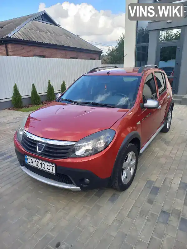 Позашляховик / Кросовер Dacia Sandero StepWay 2011 1.6 л. Ручна / Механіка обл. Черкаська, Христинівка - Фото 1/16