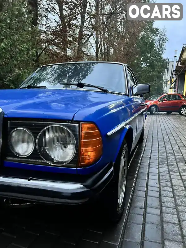 Седан Mercedes-Benz E-Class 1982 2 л. Ручна / Механіка обл. Тернопільська, Тернопіль - Фото 1/10