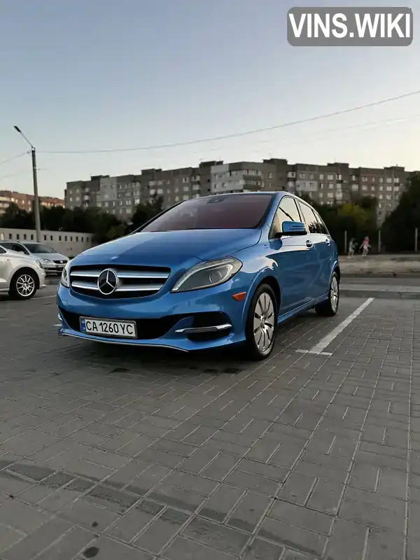 Хэтчбек Mercedes-Benz B-Class 2015 null_content л. обл. Черкасская, Черкассы - Фото 1/21