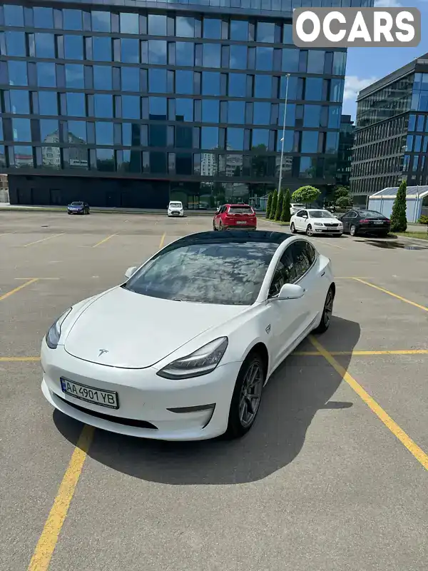 Седан Tesla Model 3 2019 null_content л. обл. Київська, Київ - Фото 1/10