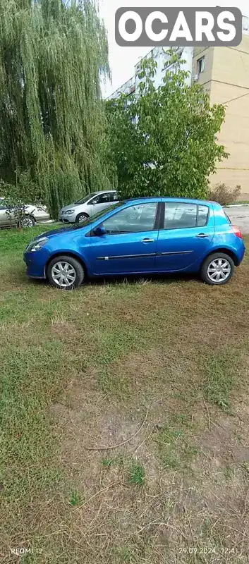 Хетчбек Renault Clio 2006 1.6 л. Ручна / Механіка обл. Одеська, Подільськ (Котовськ) - Фото 1/7