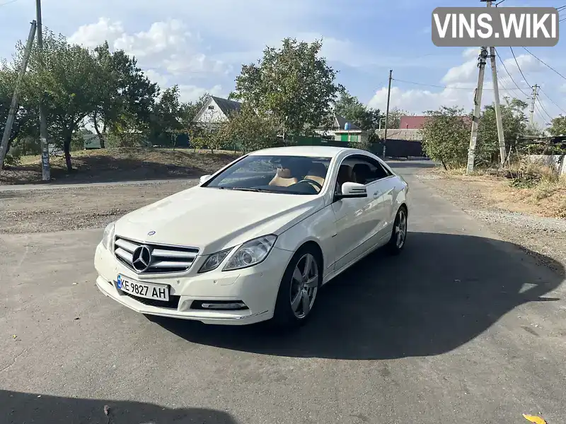 Купе Mercedes-Benz E-Class 2011 1.8 л. Автомат обл. Дніпропетровська, Дніпро (Дніпропетровськ) - Фото 1/12