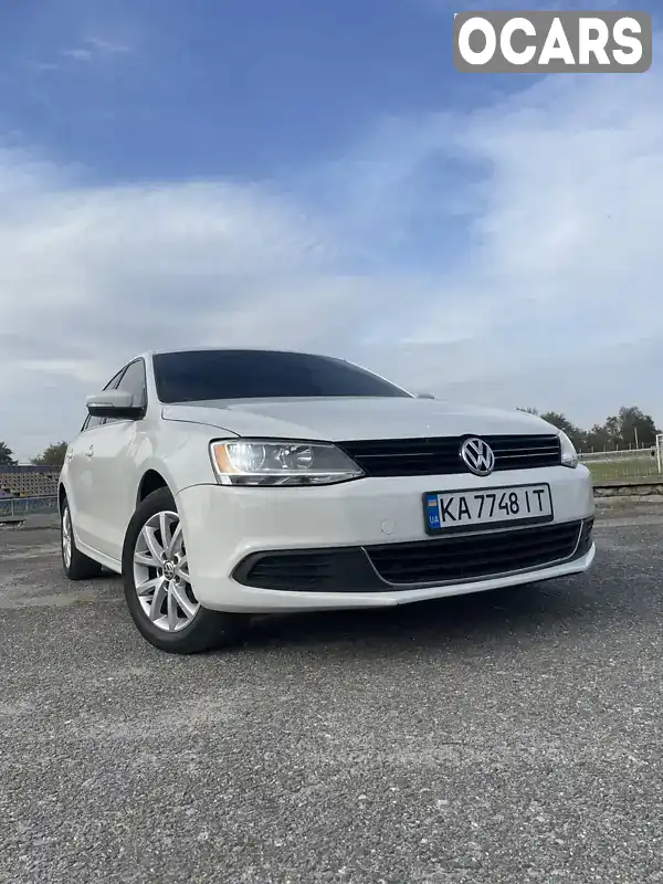 Седан Volkswagen Jetta 2013 2.48 л. Автомат обл. Київська, Березань - Фото 1/20