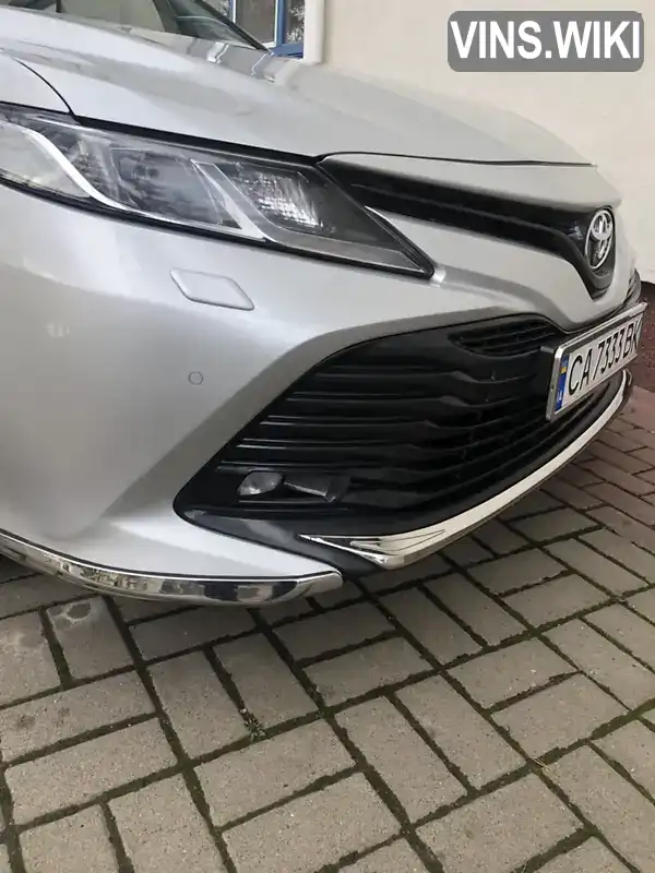 Седан Toyota Camry 2018 2.49 л. Автомат обл. Черкаська, Черкаси - Фото 1/12