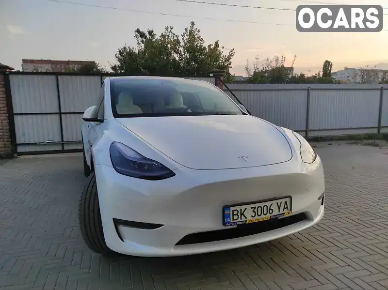 Позашляховик / Кросовер Tesla Model Y 2023 null_content л. Автомат обл. Рівненська, Рівне - Фото 1/11