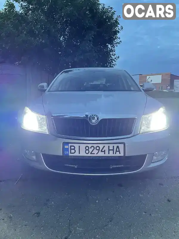 Ліфтбек Skoda Octavia 2010 1.6 л. Ручна / Механіка обл. Полтавська, Полтава - Фото 1/21