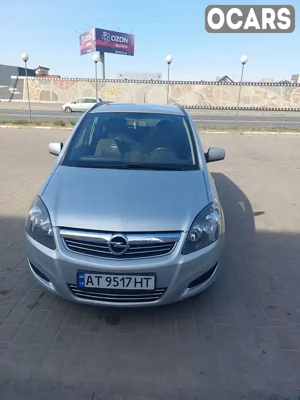 Мінівен Opel Zafira 2014 1.8 л. обл. Івано-Франківська, Івано-Франківськ - Фото 1/9