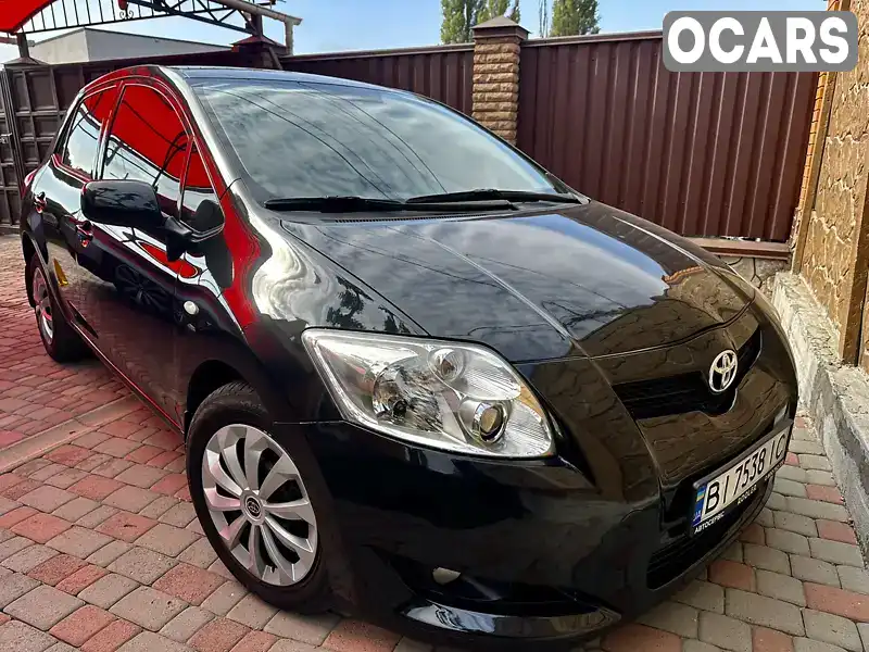 Хетчбек Toyota Auris 2008 1.6 л. Ручна / Механіка обл. Полтавська, Полтава - Фото 1/16