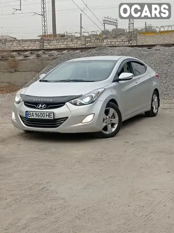 Седан Hyundai Elantra 2011 1.8 л. Ручна / Механіка обл. Кіровоградська, Знам'янка - Фото 1/17