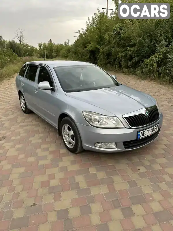 Універсал Skoda Octavia 2009 1.6 л. Ручна / Механіка обл. Донецька, Слов'янськ - Фото 1/13