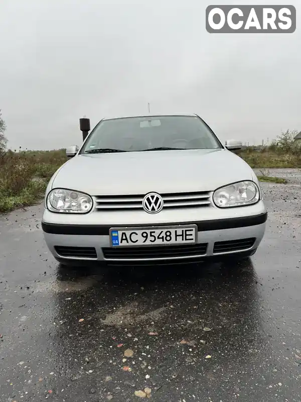 Хетчбек Volkswagen Golf 2000 1.6 л. Ручна / Механіка обл. Волинська, Любомль - Фото 1/17