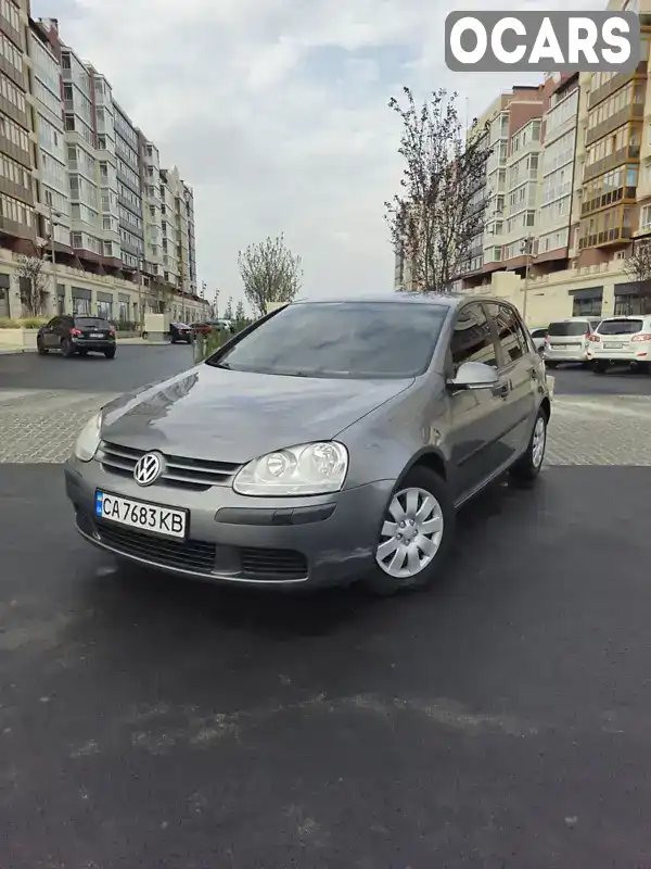 Хетчбек Volkswagen Golf 2005 1.6 л. Ручна / Механіка обл. Черкаська, Умань - Фото 1/21