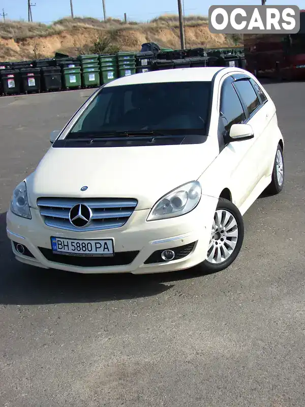 WDD2452071J641535 Mercedes-Benz B-Class 2010 Хетчбек 2 л. Фото 2