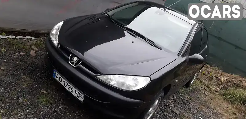 Хетчбек Peugeot 206 2005 1.36 л. Ручна / Механіка обл. Закарпатська, Мукачево - Фото 1/11