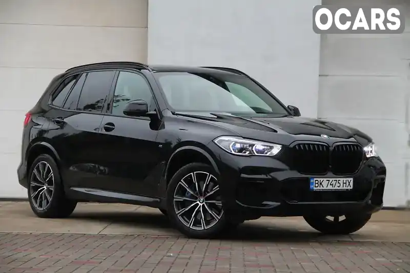 Позашляховик / Кросовер BMW X5 2021 3 л. Автомат обл. Рівненська, Сарни - Фото 1/21