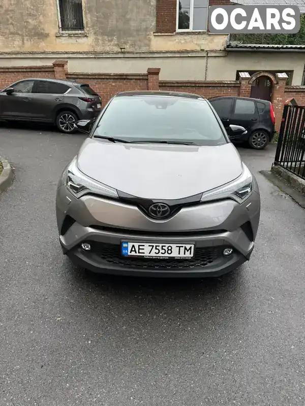 Позашляховик / Кросовер Toyota C-HR 2018 1.2 л. Варіатор обл. Львівська, Львів - Фото 1/15