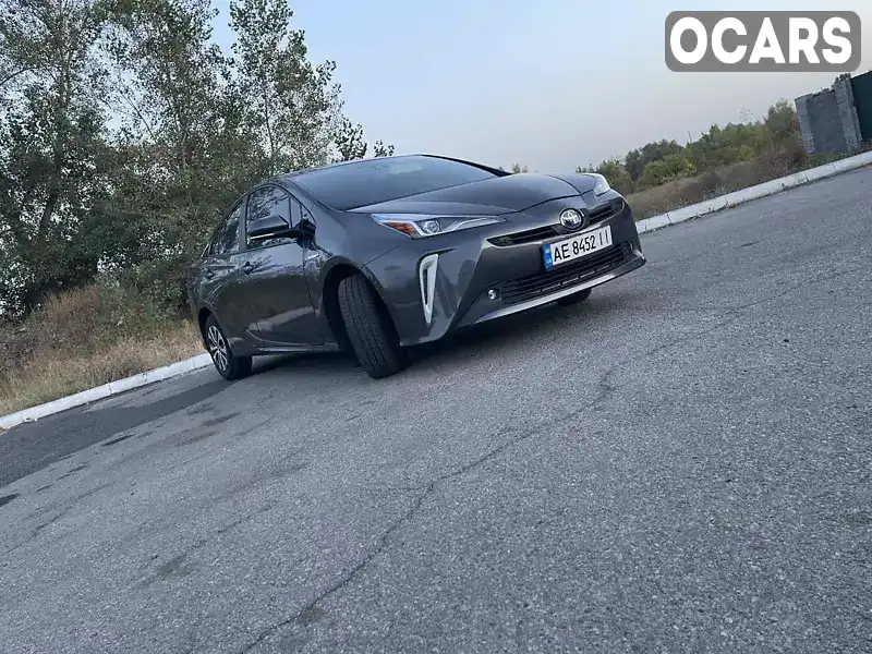 Хэтчбек Toyota Prius 2019 1.8 л. Вариатор обл. Днепропетровская, Каменское (Днепродзержинск) - Фото 1/4