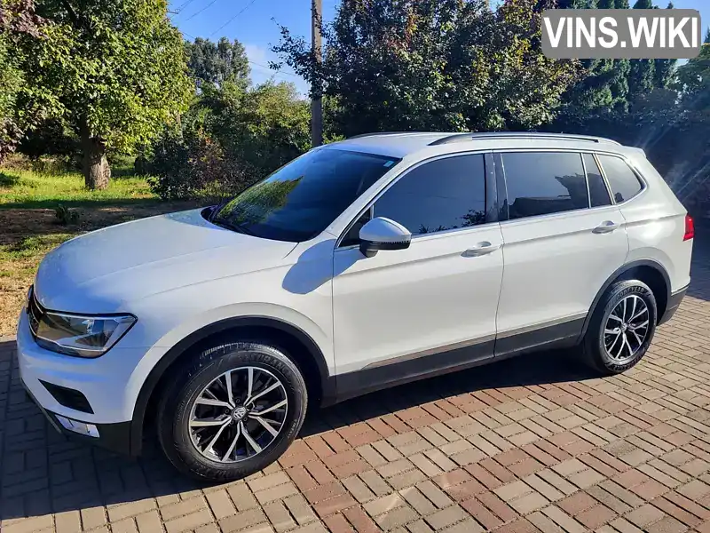 Позашляховик / Кросовер Volkswagen Tiguan 2020 1.98 л. Автомат обл. Запорізька, Запоріжжя - Фото 1/19