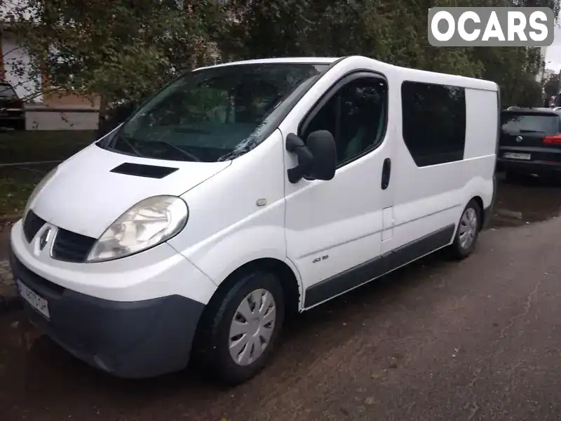 Мінівен Renault Trafic 2008 2 л. Ручна / Механіка обл. Тернопільська, Тернопіль - Фото 1/15