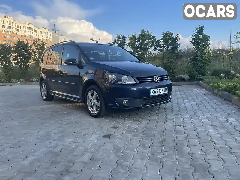 Мінівен Volkswagen Touran 2012 1.97 л. Ручна / Механіка обл. Київська, Київ - Фото 1/21