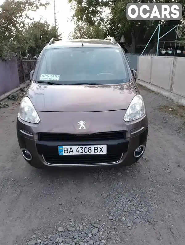 Мінівен Peugeot Partner 2015 1.6 л. Ручна / Механіка обл. Кіровоградська, Гайворон - Фото 1/21