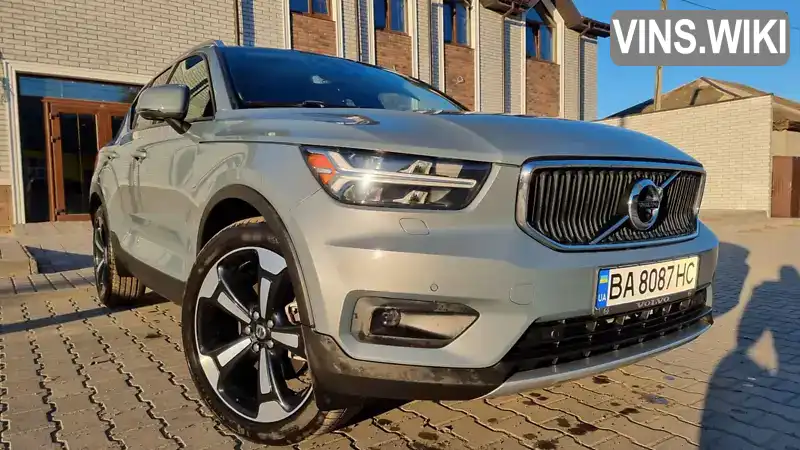 Позашляховик / Кросовер Volvo XC40 2019 2 л. Автомат обл. Одеська, Балта - Фото 1/21