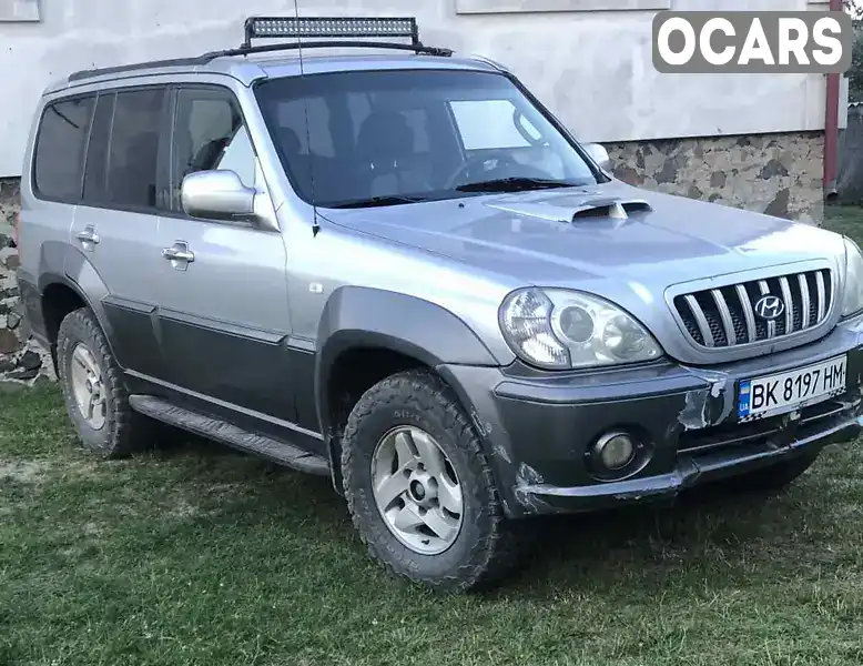 Позашляховик / Кросовер Hyundai Terracan 2002 2.9 л. обл. Рівненська, Рокитне - Фото 1/9