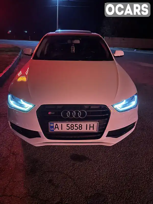 Седан Audi A4 2014 1.98 л. Автомат обл. Київська, location.city.uzyn - Фото 1/21