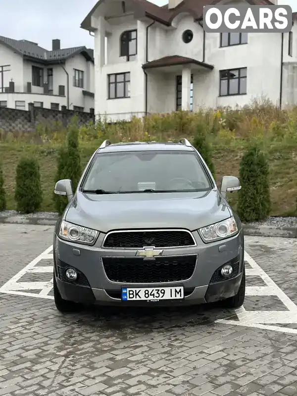 Позашляховик / Кросовер Chevrolet Captiva 2011 2.23 л. Автомат обл. Рівненська, Рівне - Фото 1/21