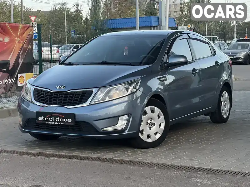 Седан Kia Rio 2013 1.4 л. Ручна / Механіка обл. Миколаївська, Миколаїв - Фото 1/12