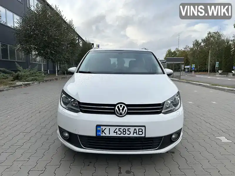 Мінівен Volkswagen Touran 2013 1.97 л. Автомат обл. Київська, Київ - Фото 1/21