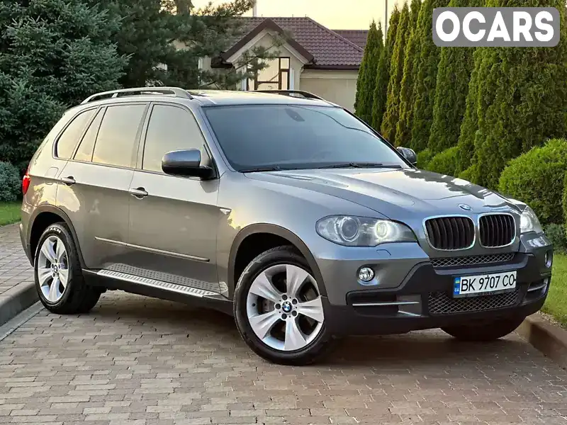 Позашляховик / Кросовер BMW X5 2010 3 л. Автомат обл. Рівненська, Сарни - Фото 1/21