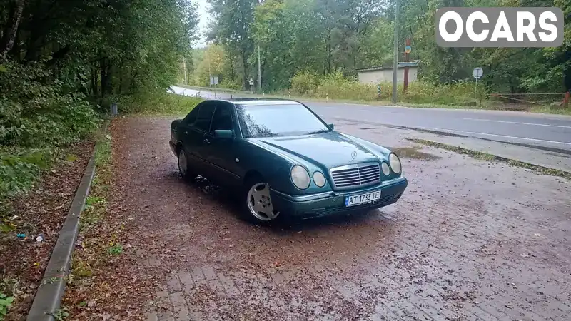 Седан Mercedes-Benz E-Class 1997 2 л. Автомат обл. Тернопольская, Кременец - Фото 1/21