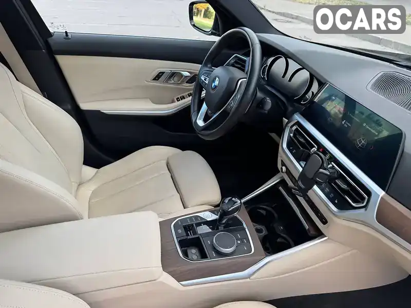 WBA5R7C53KFH22428 BMW 3 Series 2019 Седан  Фото 1