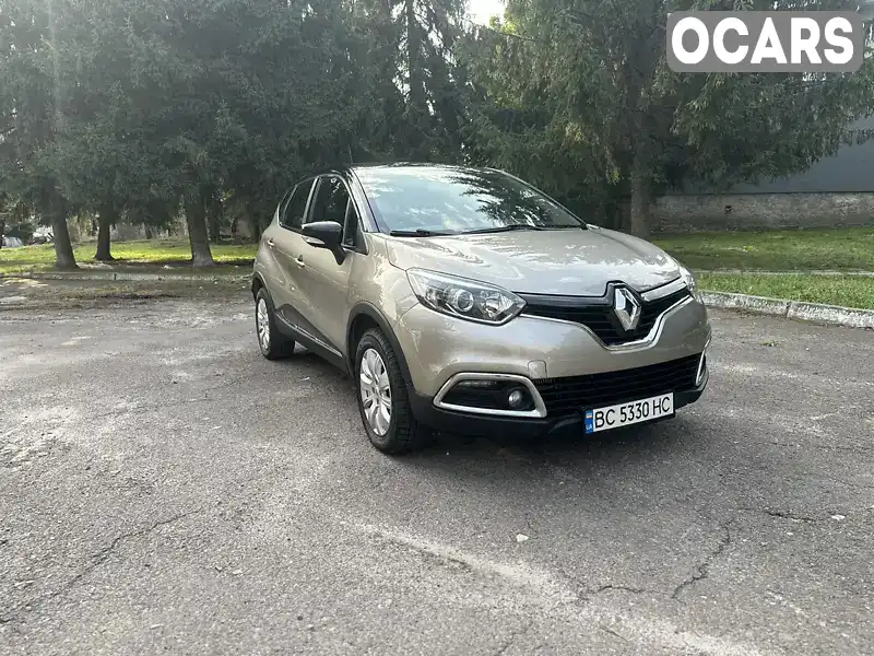 Позашляховик / Кросовер Renault Captur 2015 1.46 л. Автомат обл. Львівська, Львів - Фото 1/16