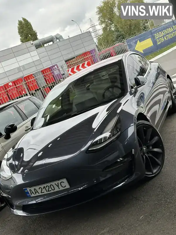 Седан Tesla Model 3 2019 null_content л. Автомат обл. Київська, Київ - Фото 1/19